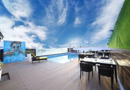 Lijo Sky Pool Restaurant